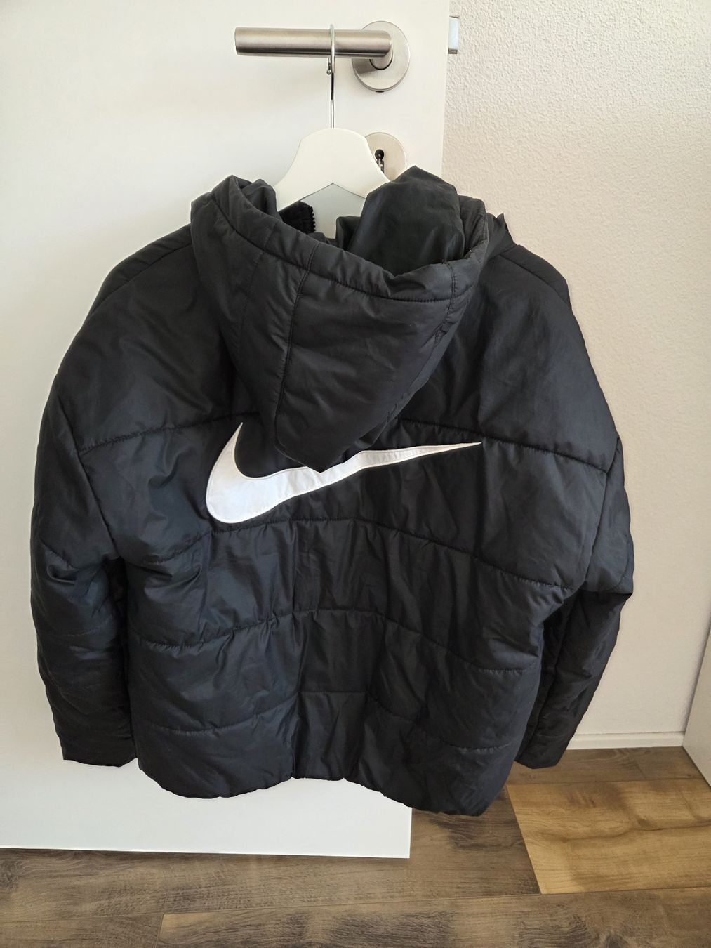 Nike Giacche: Nike Übergangsjacke – Usato da Uffikon venduto da volley253 2
