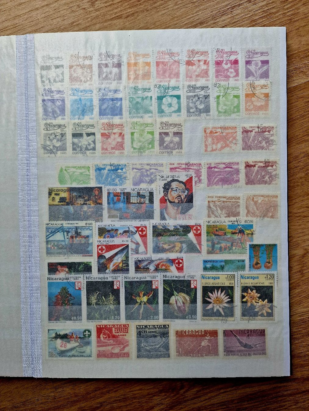 Tutti i francobolli: Timbres de Divers pays avec album – Usato da Chavornay venduto da nuno1974 2
