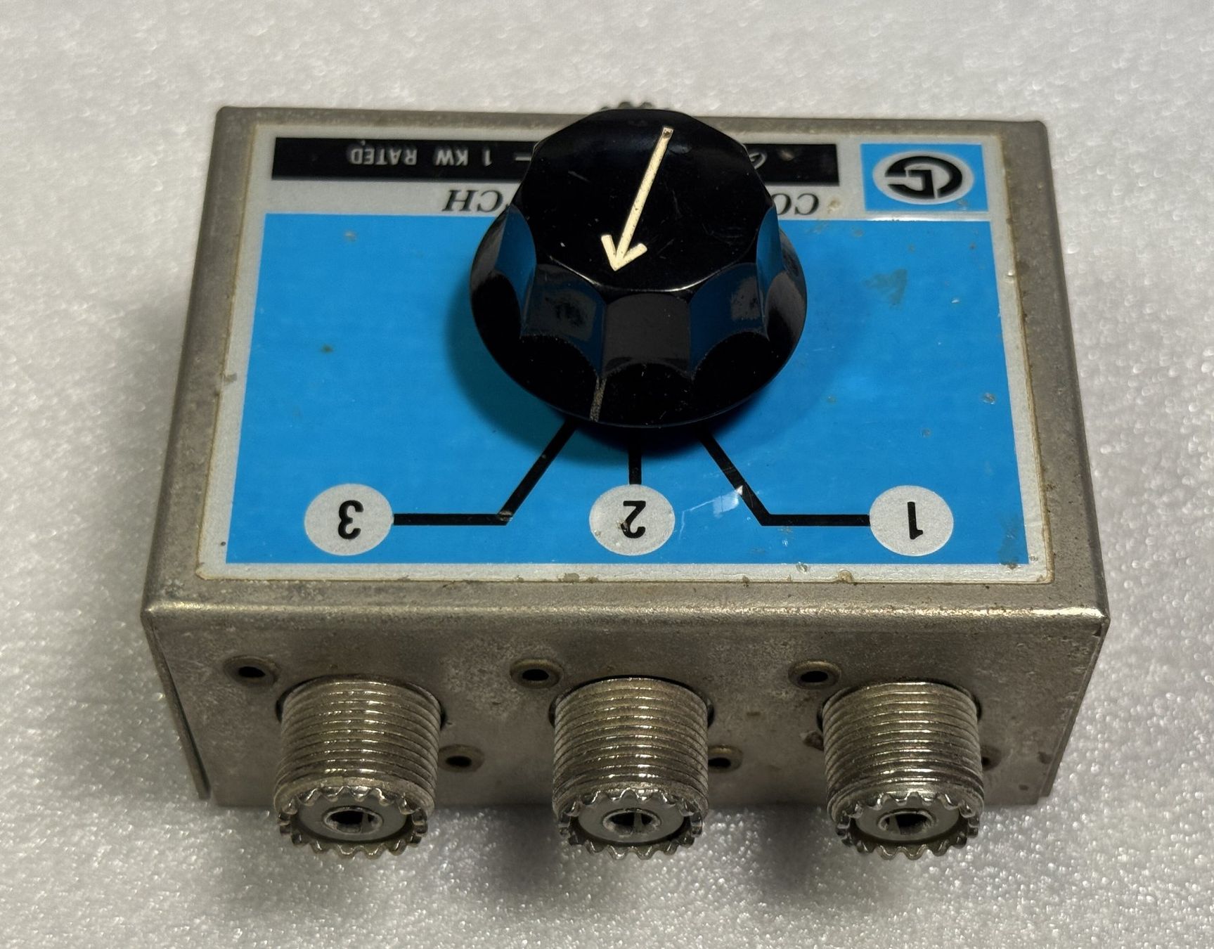 Technique de radiocom: Antennenumschalter – D'occasion à Ins par funkflieger 3