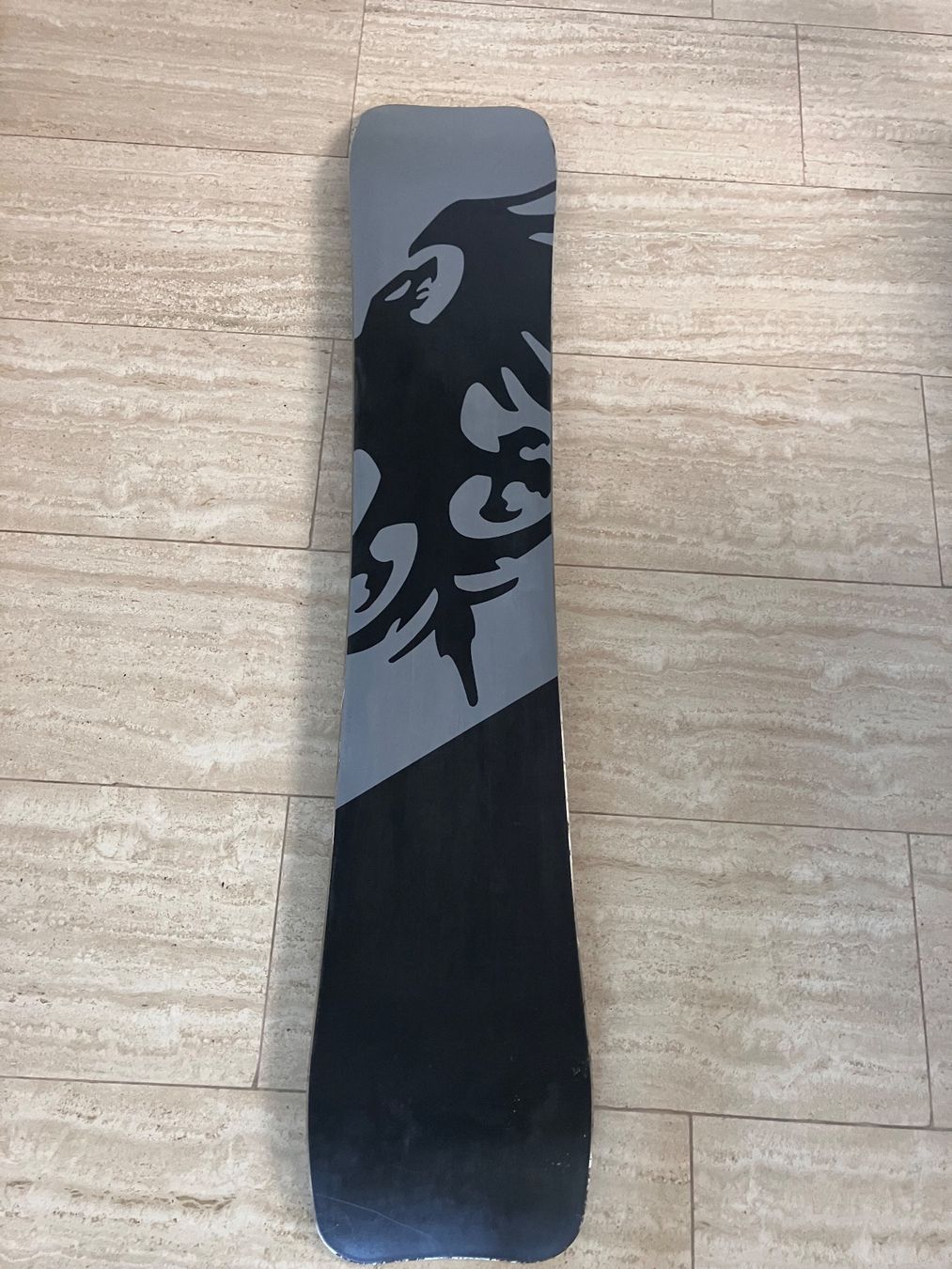 Board: Snowboarg Never Summer Warlock 148cm – Usato da Binningen venduto da Gabriel-Cerny 1