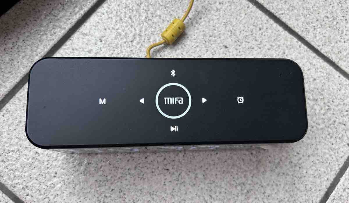 Lautsprecher: Mifa A30 Alarm Clock Bluetooth Speaker Black – Neu (gemäss Beschreibung) aus Genève von Noemie.wrmsi 1