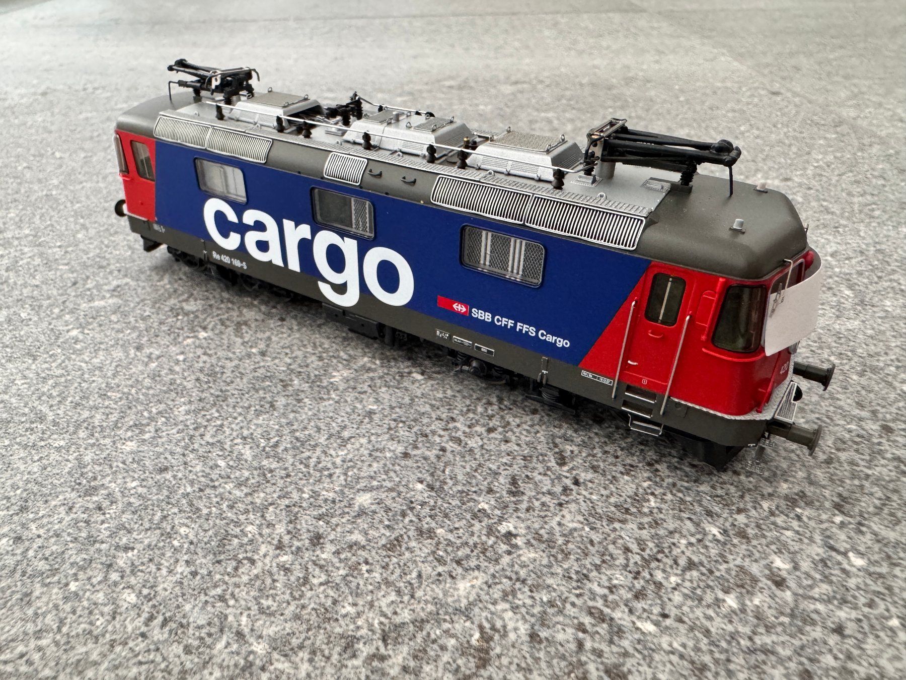 Roco Modellini di ferrovie: Roco 72583 SBB Cargo Re 420 Re 4/4 – Usato da Basel venduto da szbdsfrjs 3