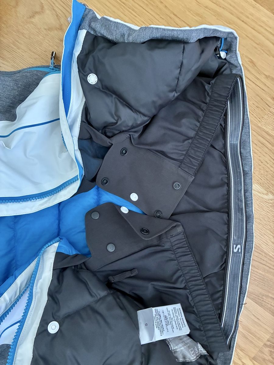 Salomon Jacken: Salomon Skijacke  – Neu (gemäss Beschreibung) aus Zollikon von vivienneberger 7