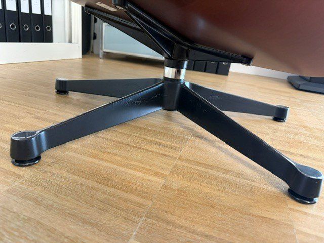 Eames Fauteuils: Vitra Eames Lounge Chair & Ottomann (original) – D'occasion à Meilen par lucy1230 5