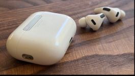 Apple AirPods Pro 3 – wie Neu!!!!