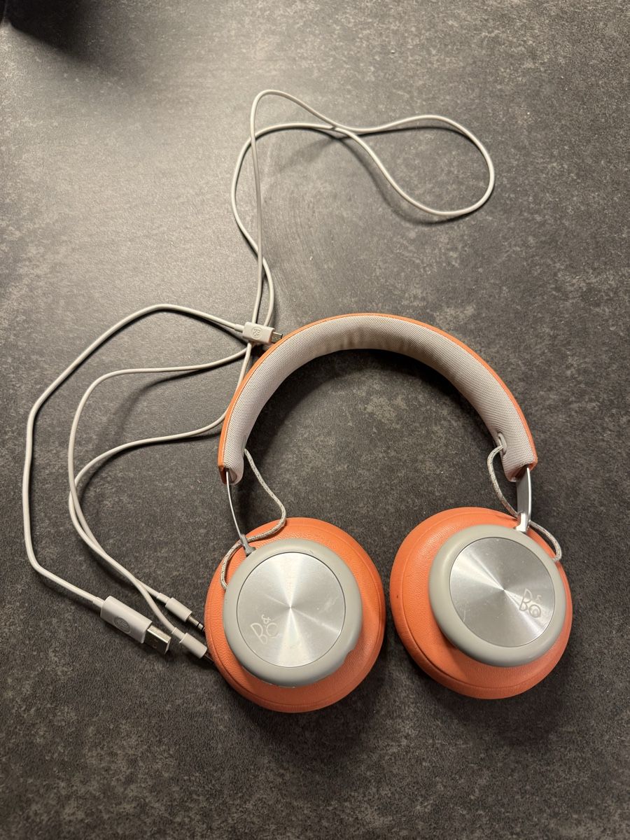 Bang & Olufsen Cuffie: B&O Beoplay H4 Bluetooth Kopfhörer – Usato da Zürich venduto da dan_bxq2