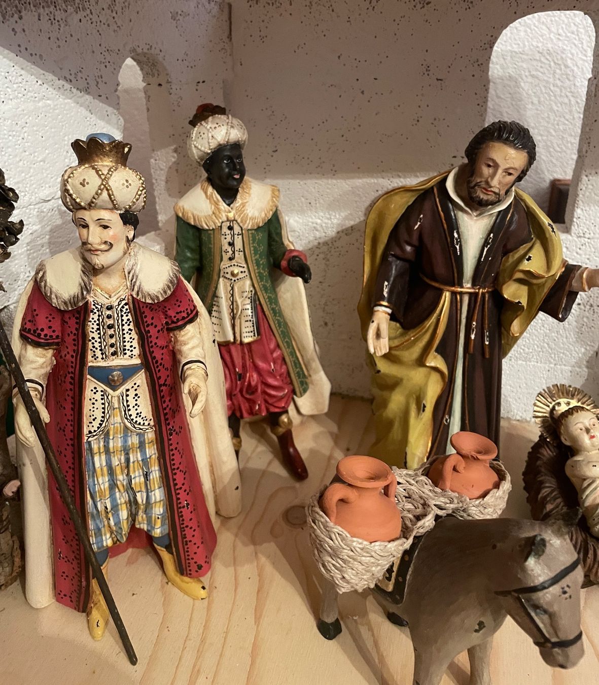 Tutte le decorazioni: Grosse Krippe mit Figuren – Usato da Kleinlützel venduto da Schatzkiste_Laufen 2