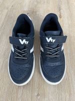 Sneaker Gr. 33