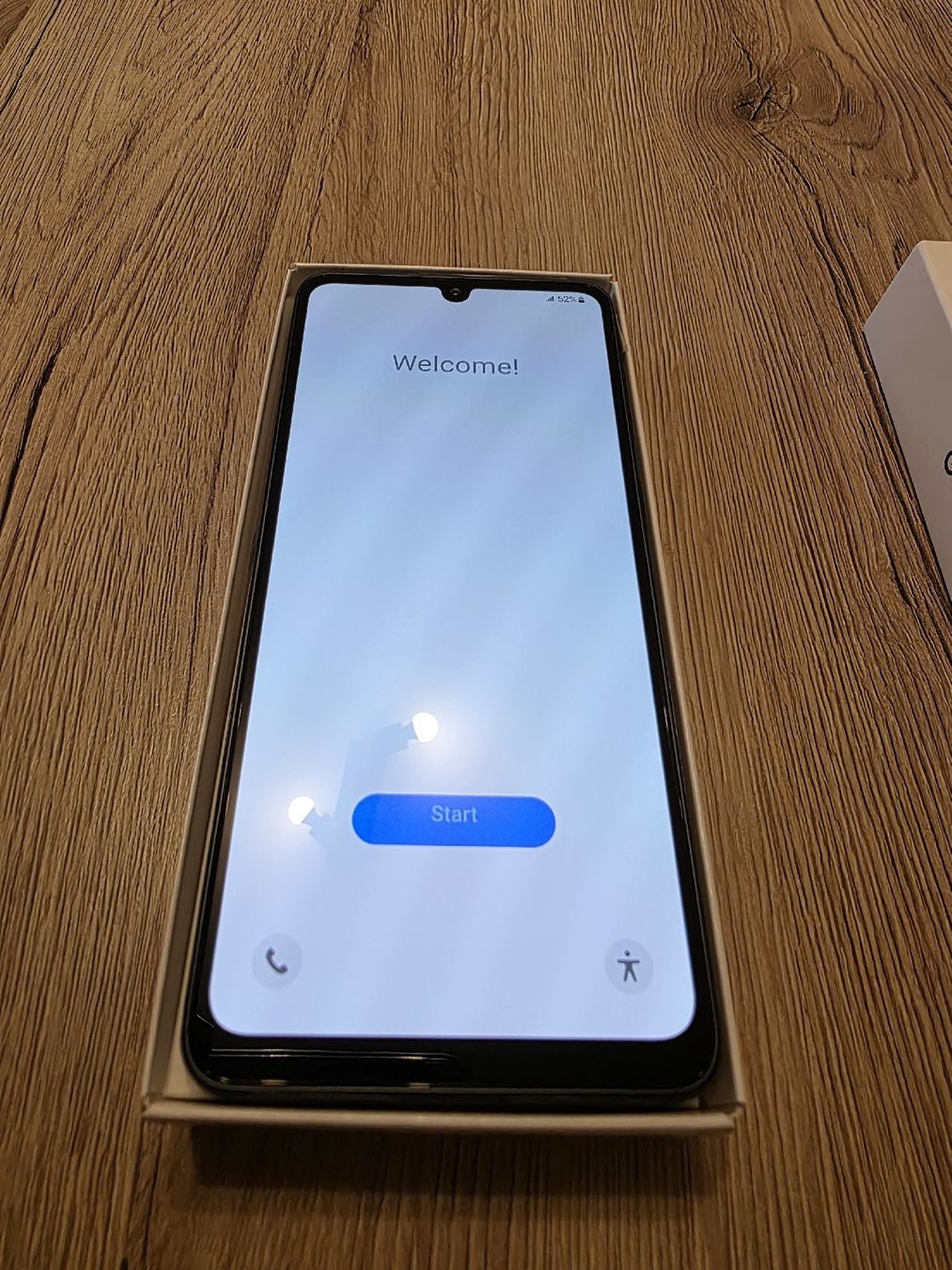 Samsung Telefoni cellulari / Smartphones: Samsung Galaxy A33 5G – Nuovo (secondo la descrizione) da Crissier venduto da tho_w7pg 1