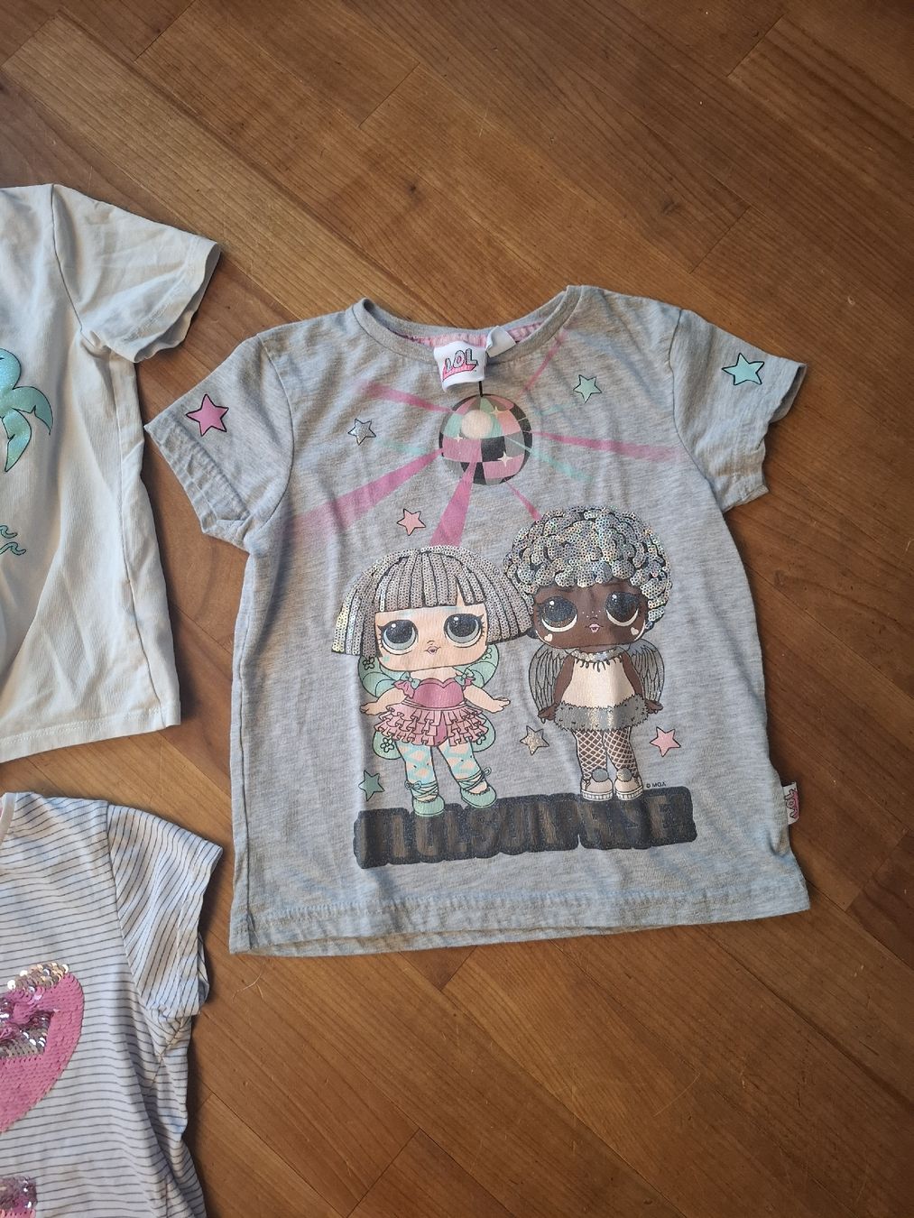 Camicette, T-shirt & Top: Mädchen T-Shirt Gr 122 – Usato da Hätzingen venduto da Snoopi84 1