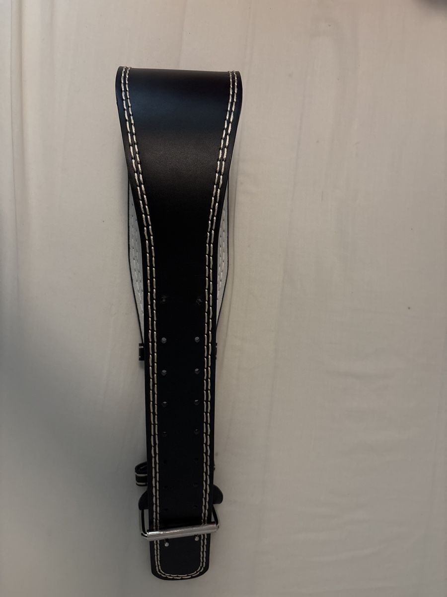 Cinture: Gym Weight Lifting Belt, Padded Leather, – Nuovo e nell'imballaggio originale da Zollikofen venduto da Saron.te 1