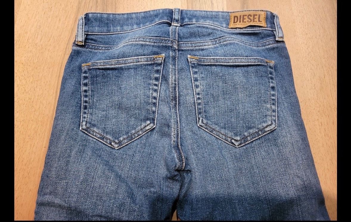 Diesel Jeans: Diesel Jeans 25/32 – Usato da Zürich venduto da dil_mdn7 4