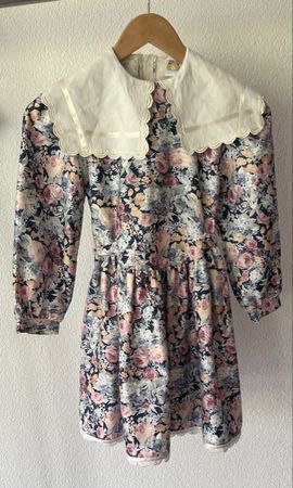 Langarmkleid, Grösse 140