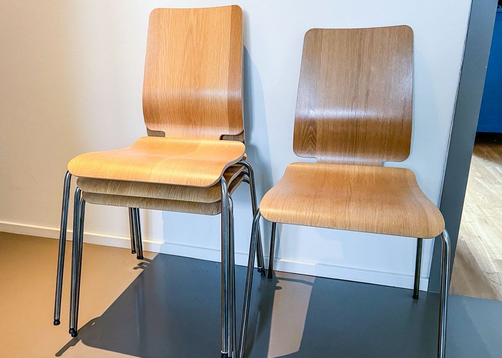 4 IKEA Stühle «Gilbert», stapelbar, in gutem Zustand Kaufen auf Ricardo