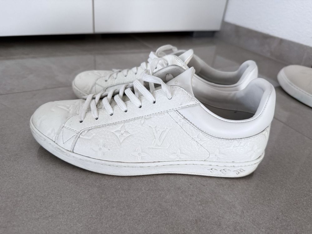 Louis Vuitton Scarpe da uomo: Louis Vuitton Sommer Sneaker, Weiss, Grösse 41, Top! – Nuovo (secondo la descrizione) da Kloten venduto da skit87 1