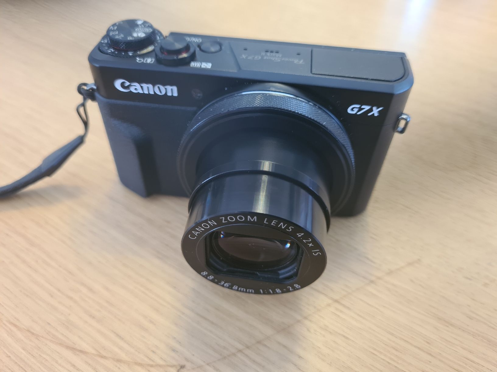 Canon Kamera: Kamara Canon G7X – Gebraucht aus Langnau i. E. von