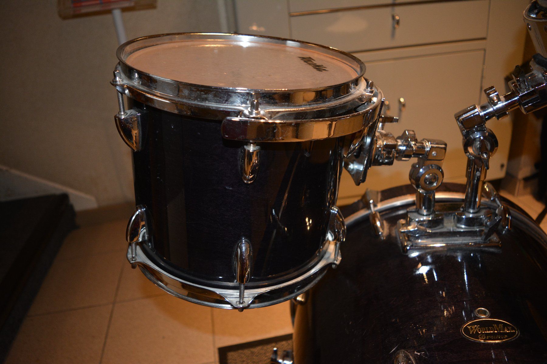 Strumenti musicali: WORLD MAX  8 TEILIGES  DRUM SET – Usato da Weissbad venduto da Usw63 8