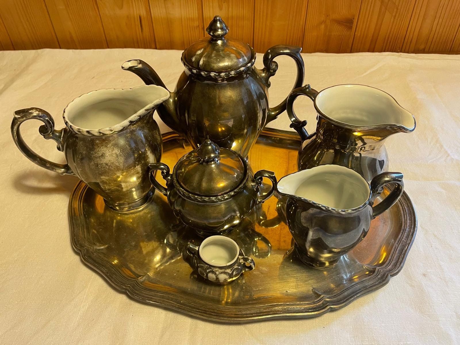 Set di piatti: Moccaset mit Tablett – Usato da Ebnat-Kappel venduto da carastellabella