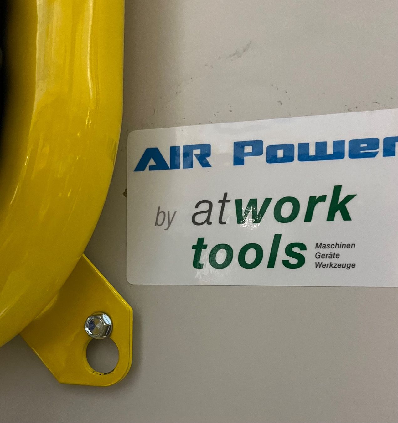 Compresseurs: Kompressor / Wandkompressor / 8 Bar / ölfrei – D'occasion à Rüttenen par atwork-tools 5