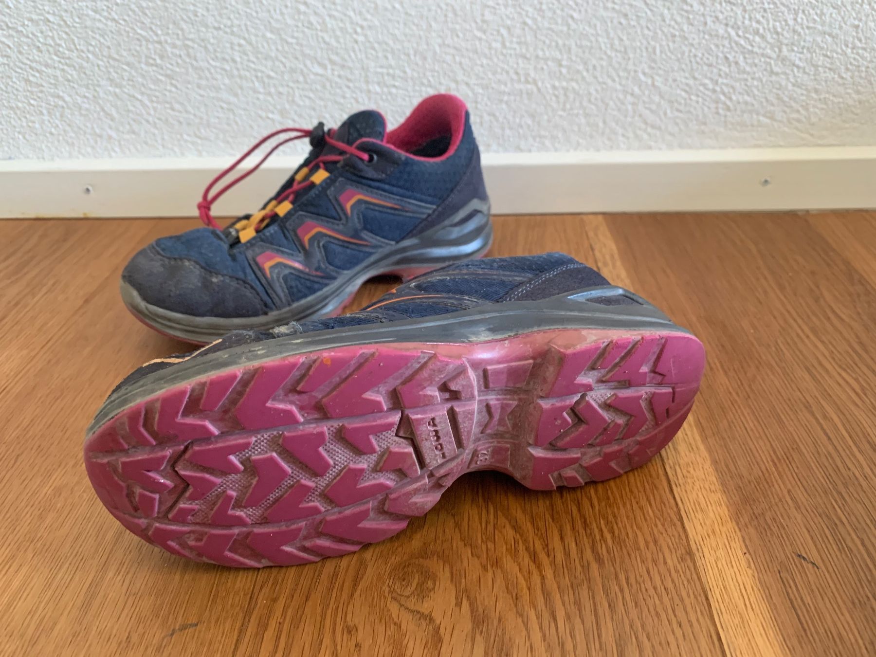 Lowa Schuhe für Jungen: Lowa Trekkingschuh Gr.32 – Gebraucht aus Luzern von Luzern031 1