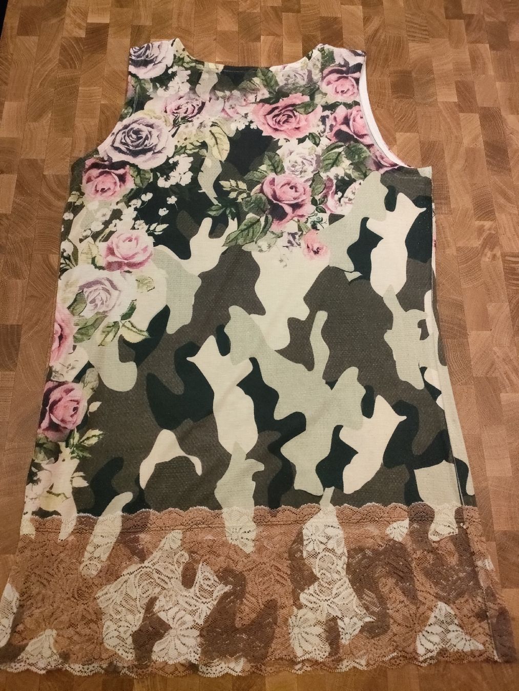 Top: Neuwertiges Long Top – Nuovo (secondo la descrizione) da Oberengstringen venduto da ina_5xrj 4