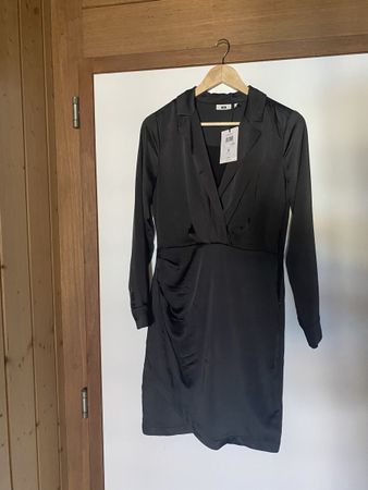 Etuikleid / Cocktailkleid von WE / Gr. S / neuwertig
