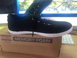 sneaker noire à lacets