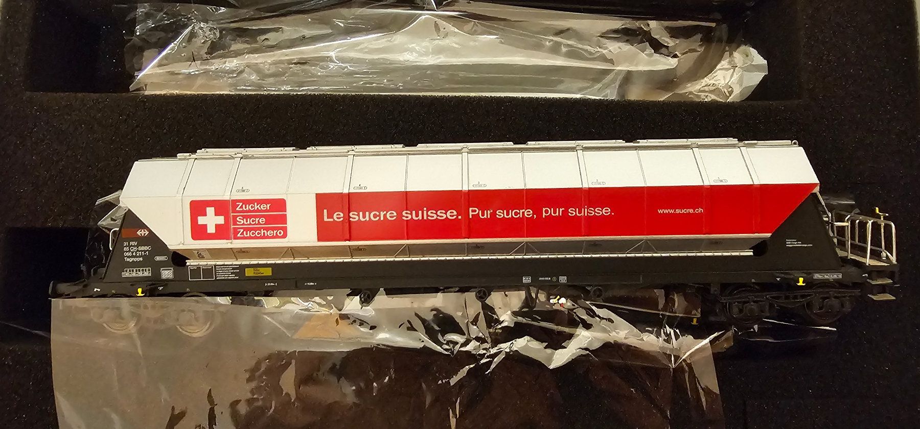 Modellini di ferrovie: Zuckertransportsilowagen – Nuovo e nell'imballaggio originale da Magden venduto da rtu123 3