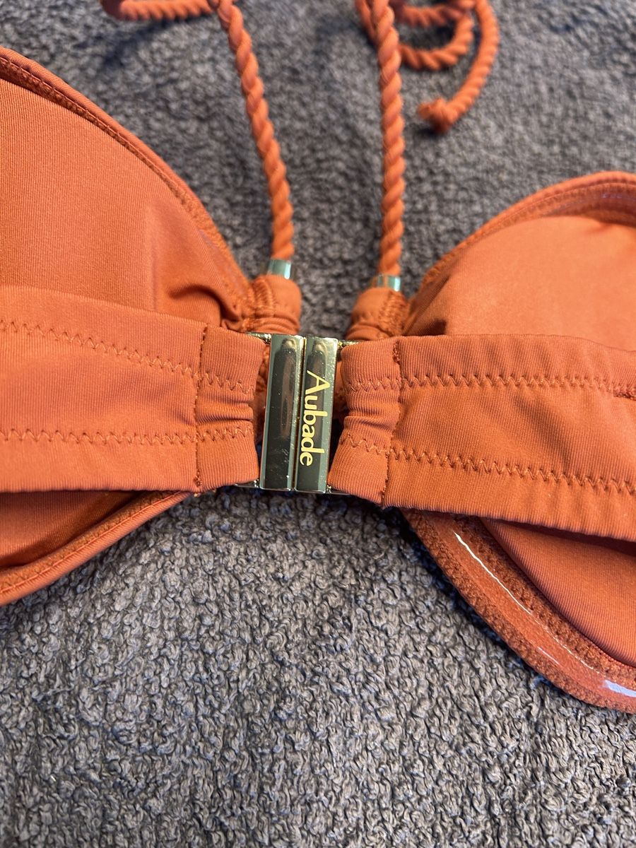 Aubade Costumi da bagno & Bikini: Aubade Bikini, rostrot, Gr. 36, neuwertig – Nuovo (secondo la descrizione) da Gümligen venduto da Pygmalion 2