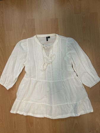 Bluse von Vero Moda Gr. M -NEU-