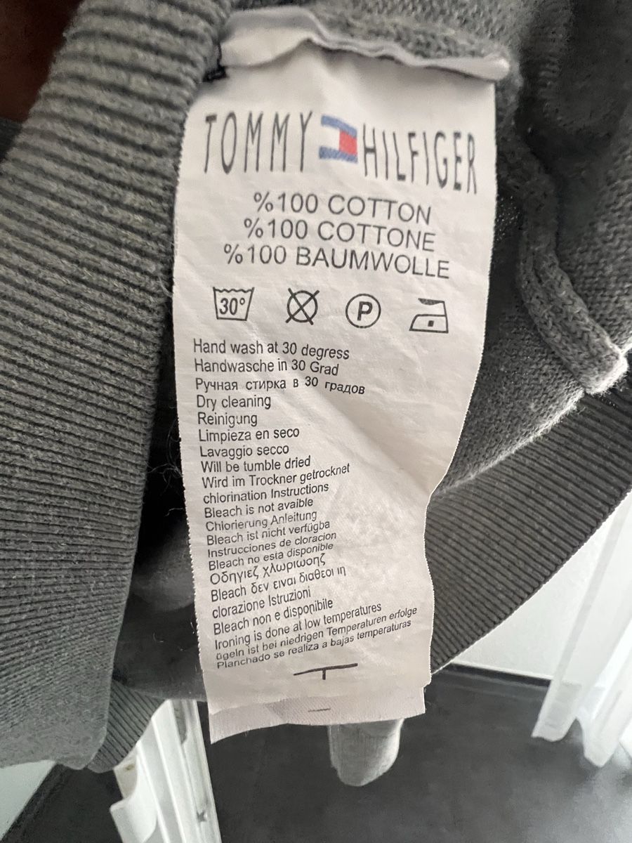 Tommy Hilfiger Maglioni & Felpe: Pullover Tommy Hilfiger grau Baumwolle Grösse M neu – Nuovo e nell'imballaggio originale da Winterthur venduto da ChicMarkt 2
