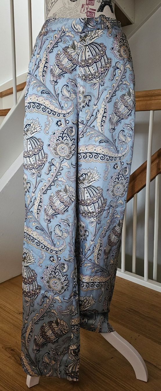 Pantaloni: Einmal getragene Esqualo Hose Gr. 38 – Usato da Steinebrunn venduto da sassi31
