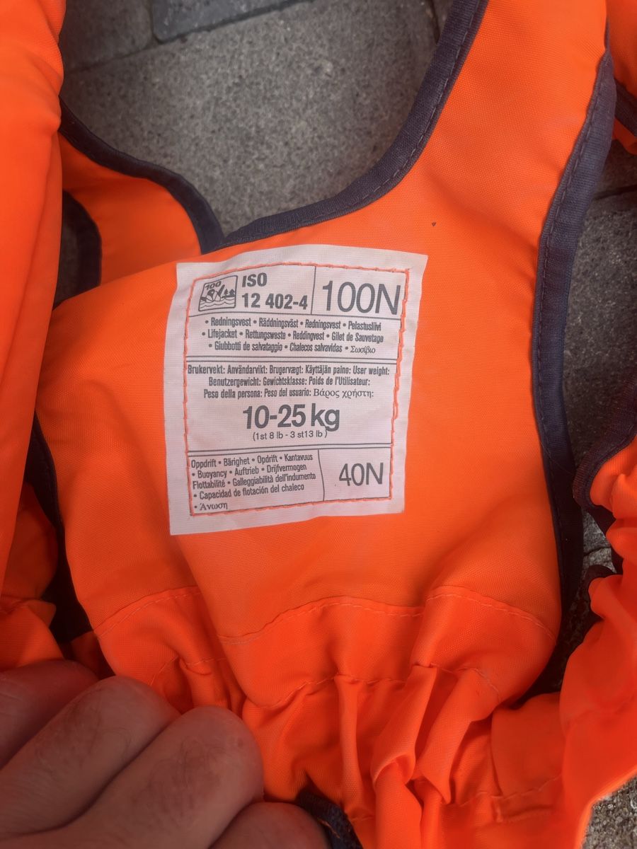 Helly Hansen Schwimmwesten: Schwimmweste – Gebraucht aus Leuzigen von knuschpi86 2