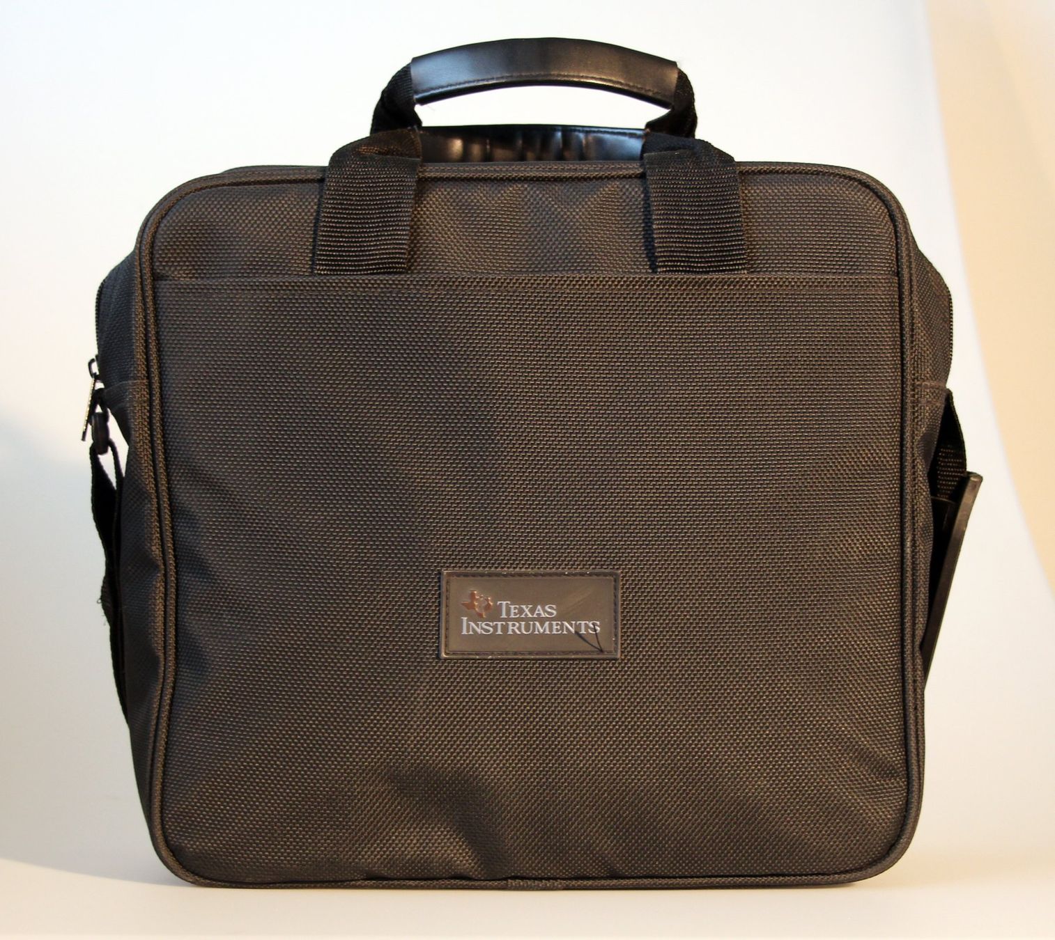 Texas Instruments Taschenrechner: TI-83 Plus Silver Edition mit Viewscreen und Literatur – Gebraucht aus Münchenbuchsee von Chaoo 3