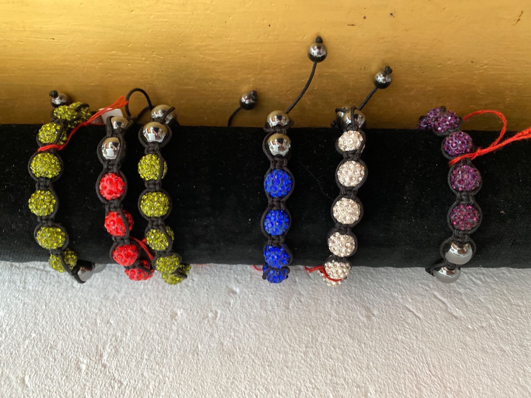 Armbänder & -reifen: Armband – Gebraucht aus Buchberg von Delmonte