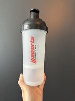 Shaker / Mischbecher mit Tablettenfach – neu & unbenutzt
