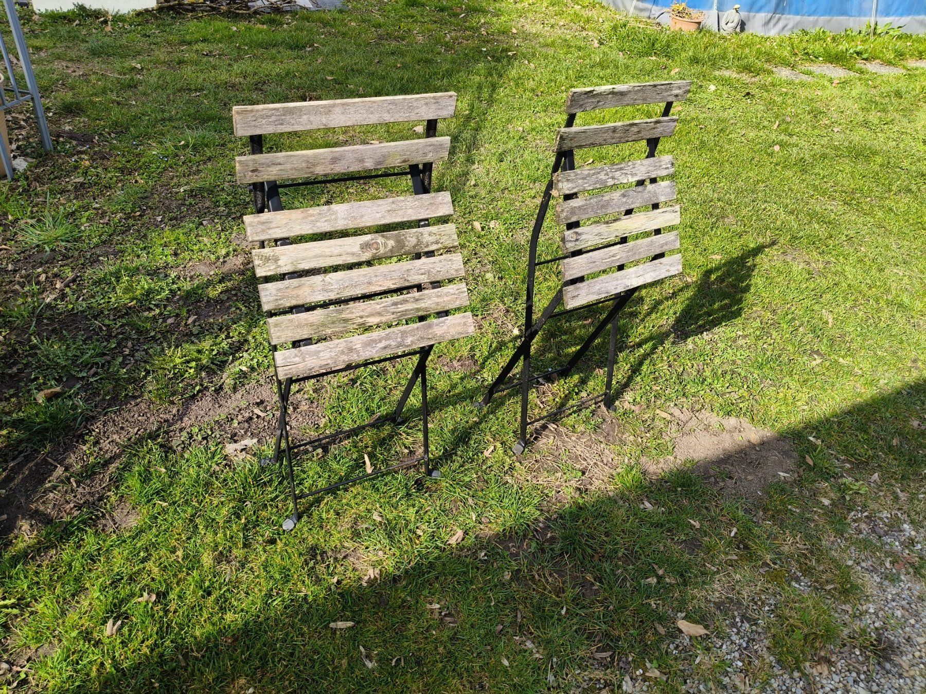 Sedie: 2 Holzstühle für den Gartner – Usato da Effretikon venduto da gilead04 1