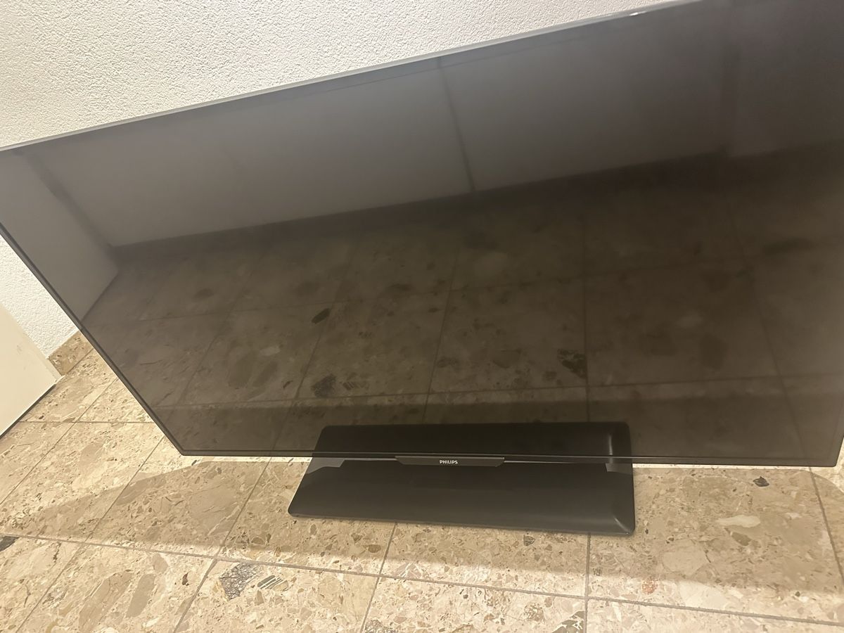 Philips Televisori: Philips TV - 48 Zoll – Usato da Zürich venduto da kalin_mon
