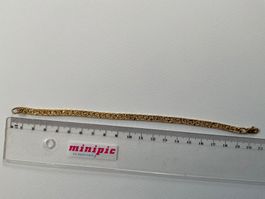 Goldfarbenes Armband, Modeschmuck