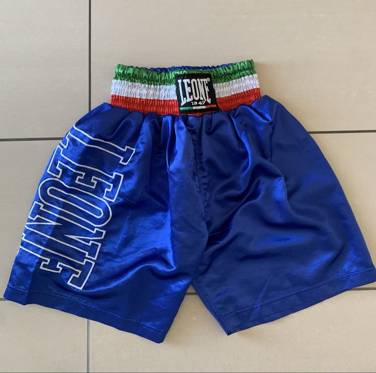 Pantaloni: Pantaloncini da boxe Leone Blu Taglia M – Usato da Rancate venduto da jsp_rwb6