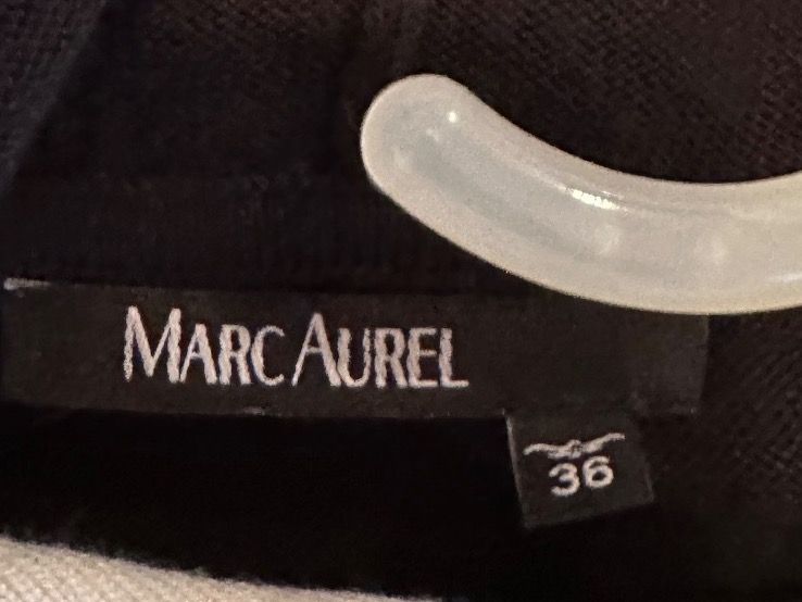 Lotti di vestiti: Kaputzen-Pulli Marc Aurel Gr. 40 neu! – Nuovo (secondo la descrizione) da Altendorf venduto da Eastwick4 3