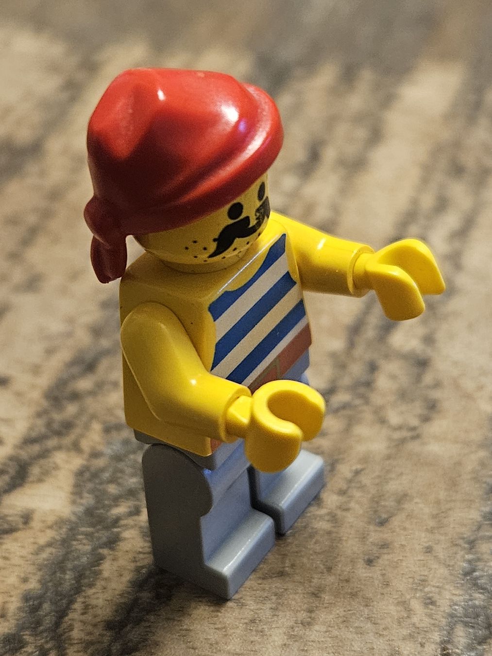 Lego Kit di costruzioni: lego figurine pirate pi072 – Usato da Confignon venduto da Ecrofigs 3