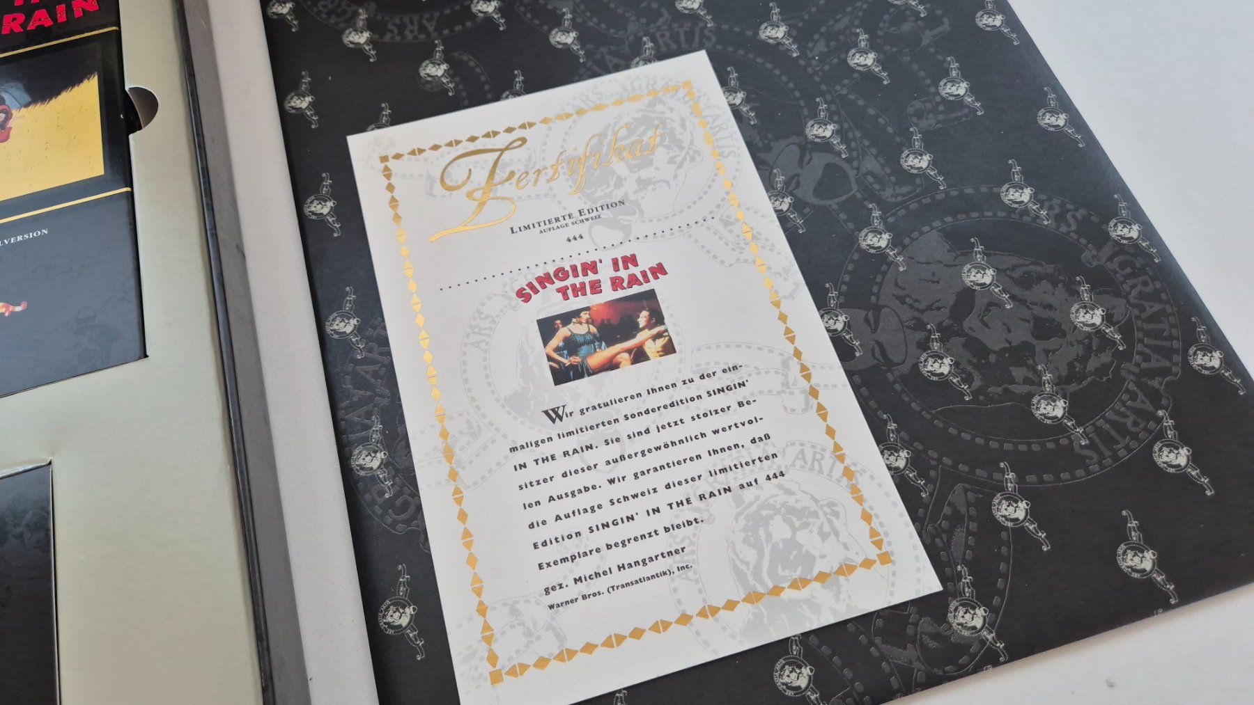 Tutti i VHS: MGM Classics VHS - Singing in the Rain - Limitierte Edition – Usato da Bassersdorf venduto da retrolab 2