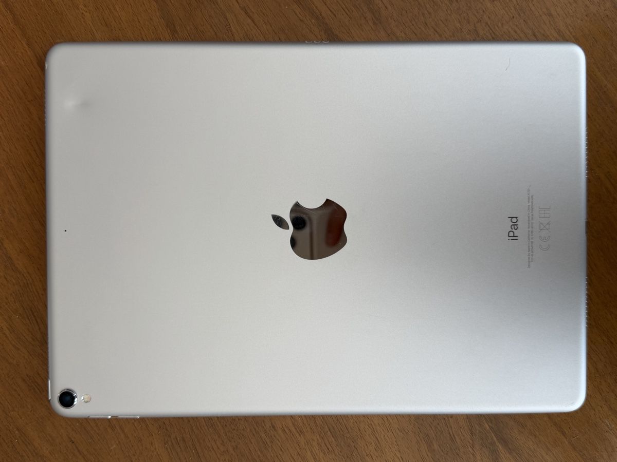 Apple Tablettes PC: iPad Pro (10.5 inch), 64 GB, Silver – D'occasion à Winterthur par hansophia 5