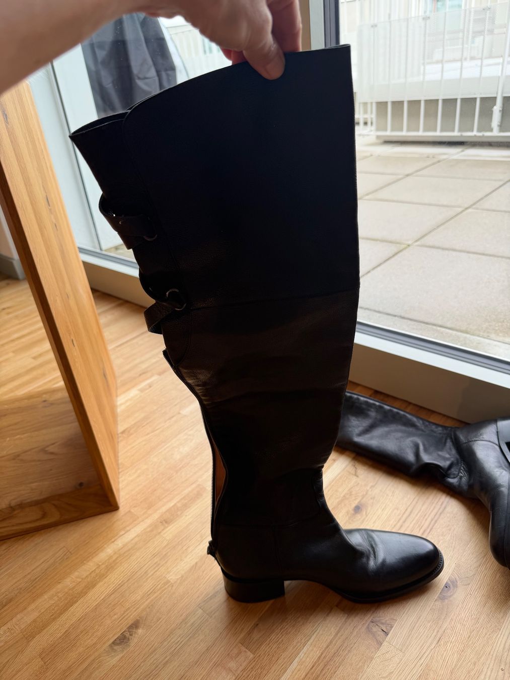 Sartore Chaussures femmes: Sartore 38 overknee – D'occasion à Dübendorf par gas_2wcn 5