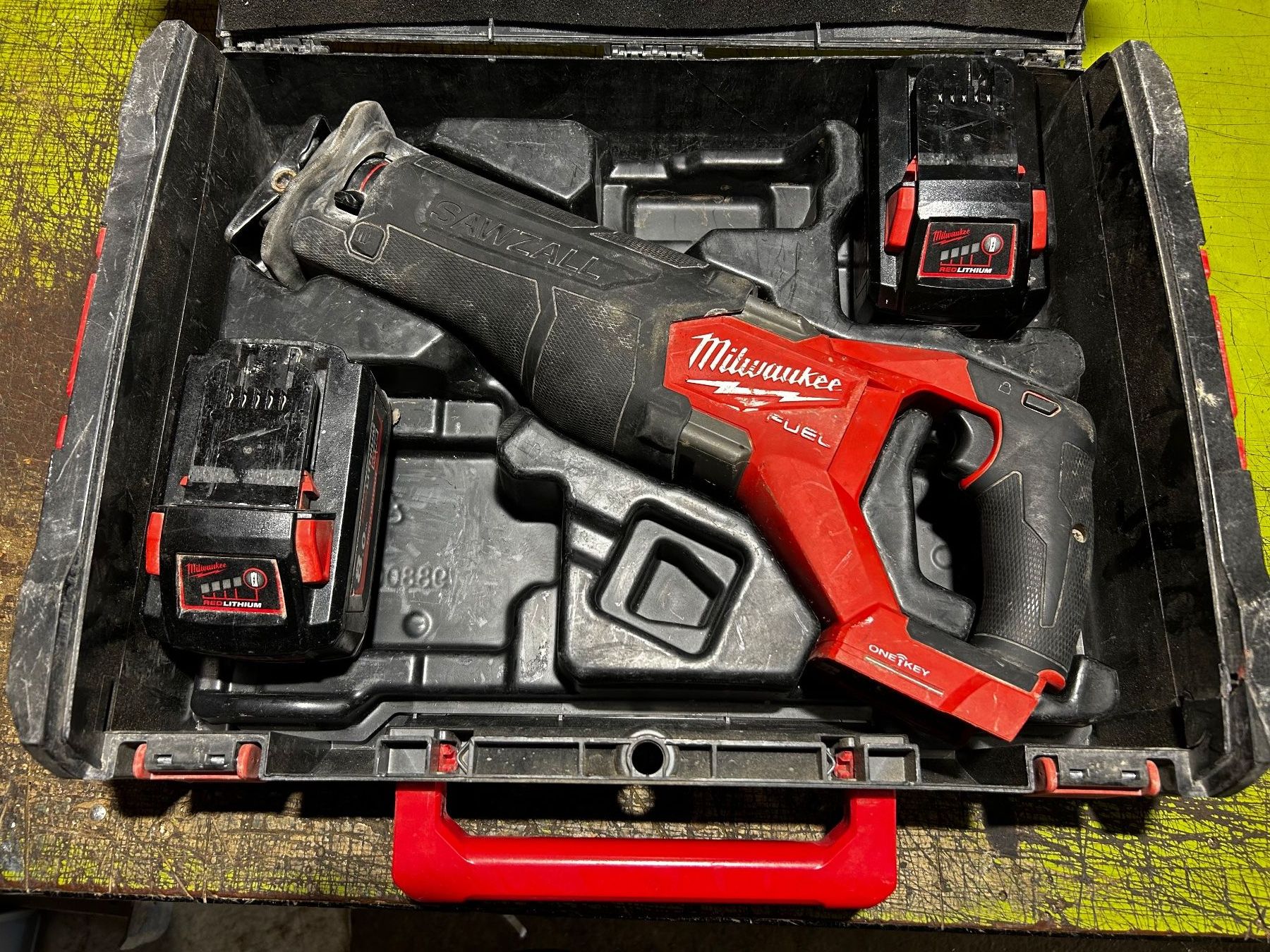 Milwaukee Scies: Milwaukee Säbelsäge – D'occasion à Dachsen par sto_8w6r