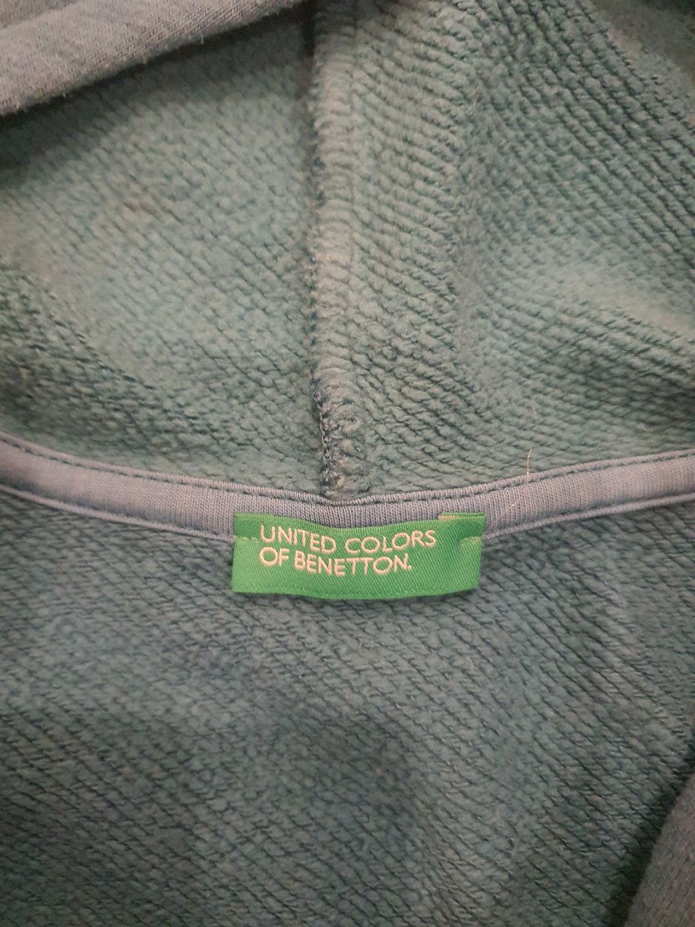 Benetton Giacche: Sweatshirt Benetton, 11-12 J. – Usato da Zürich venduto da slvgen 1