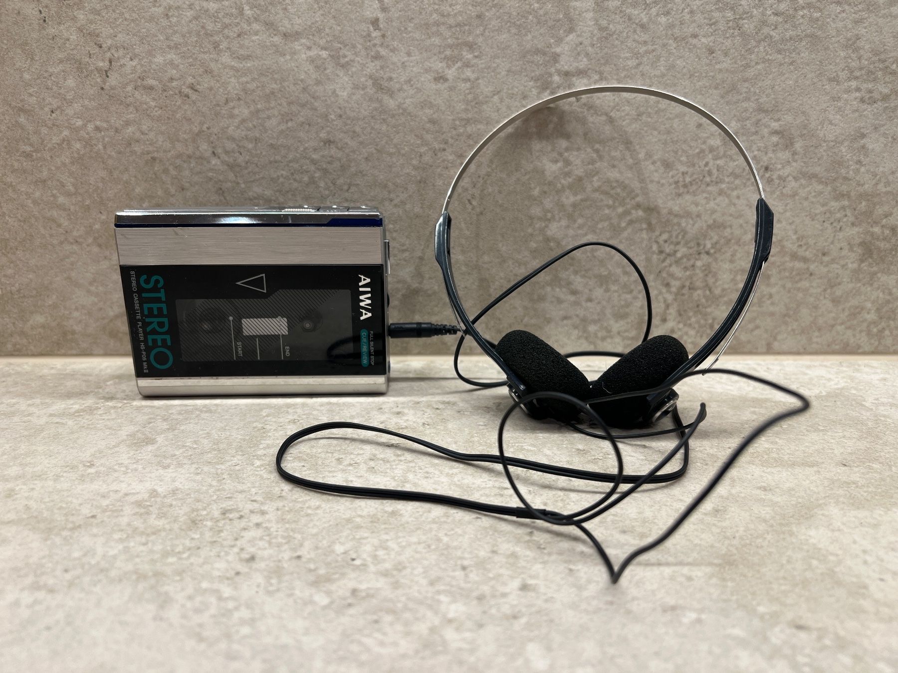 Akai Lettore multimediale portatile: AIWA Stereo Cassette Player HS-P05 Mk 2 – Usato da Lichtensteig venduto da 0.50mark