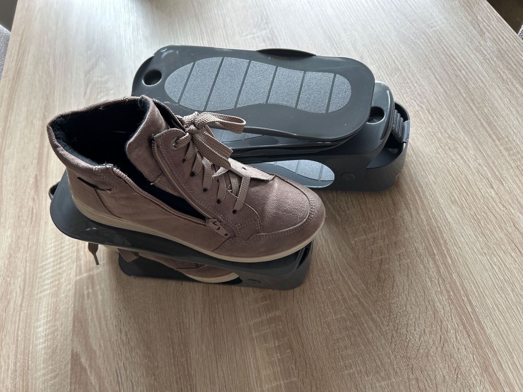 Sonstige Dekorationen & Accessoires: 4 Stk. Schuhorganizer platzsparend – Neu (gemäss Beschreibung) aus Brunnen von Nala2929 1