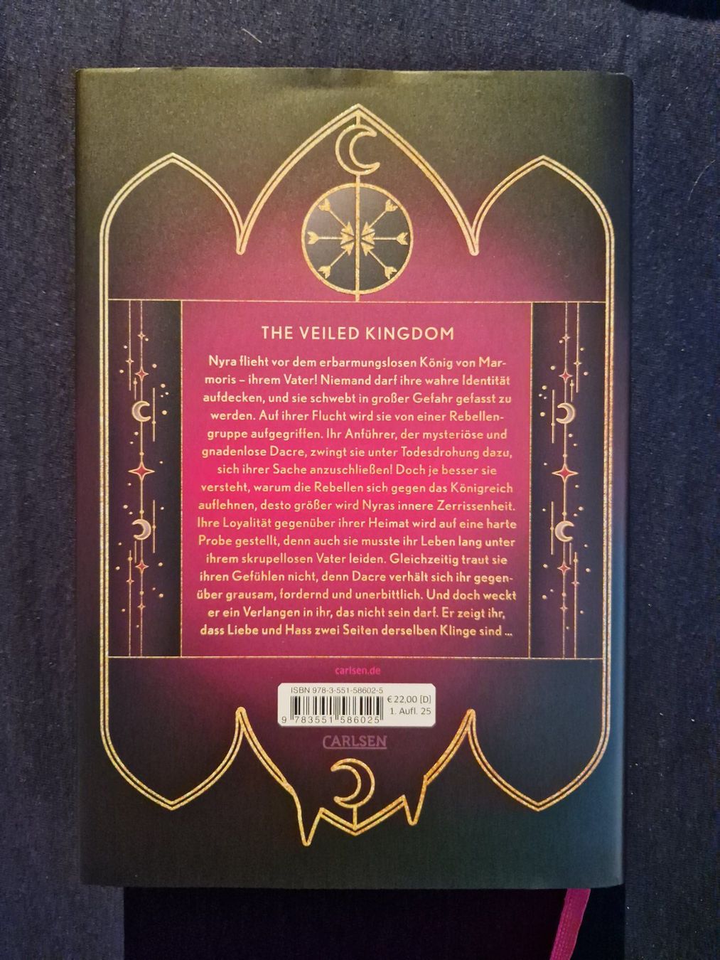 Libri: Holly Renee The Veiled Kingdom - Mit farbigem Buchschnitt – Nuovo (secondo la descrizione) da Neuhausen am Rheinfall venduto da Alchimista 1